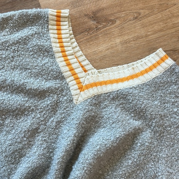 URBAN OUTFITTERS | Alex Cozy Wool Blend Dolman Sweater - Picture 6 of 8